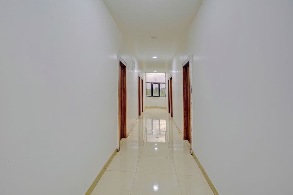 Fabhotel Ashiyana