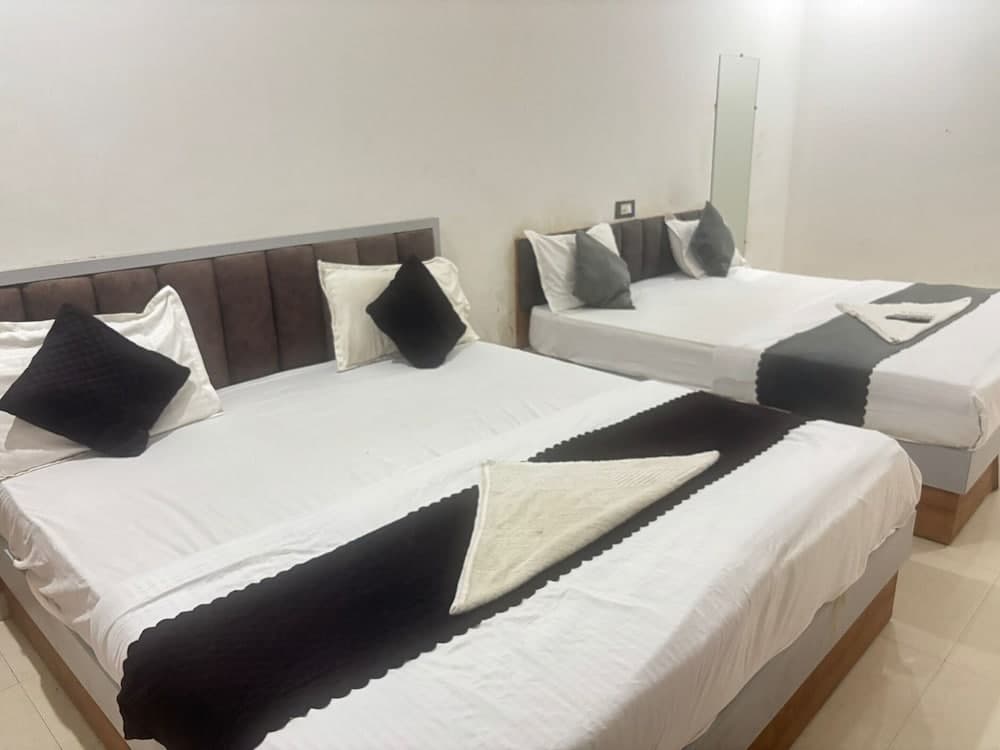 HOTEL KRISHNA HERITAGE VRINDAVAN