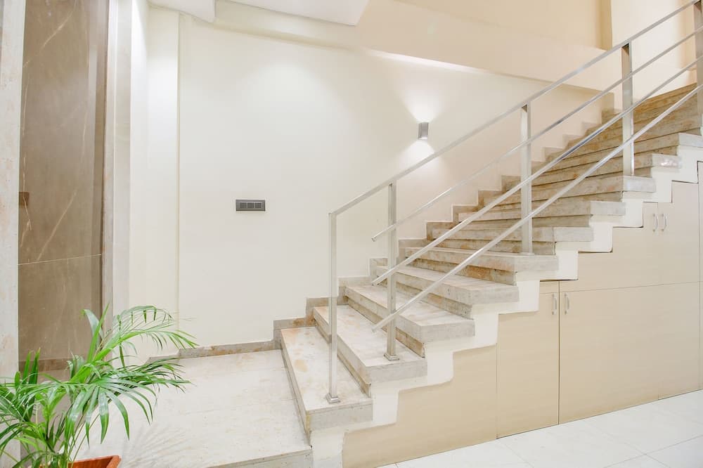 Fabhotel Harriot
