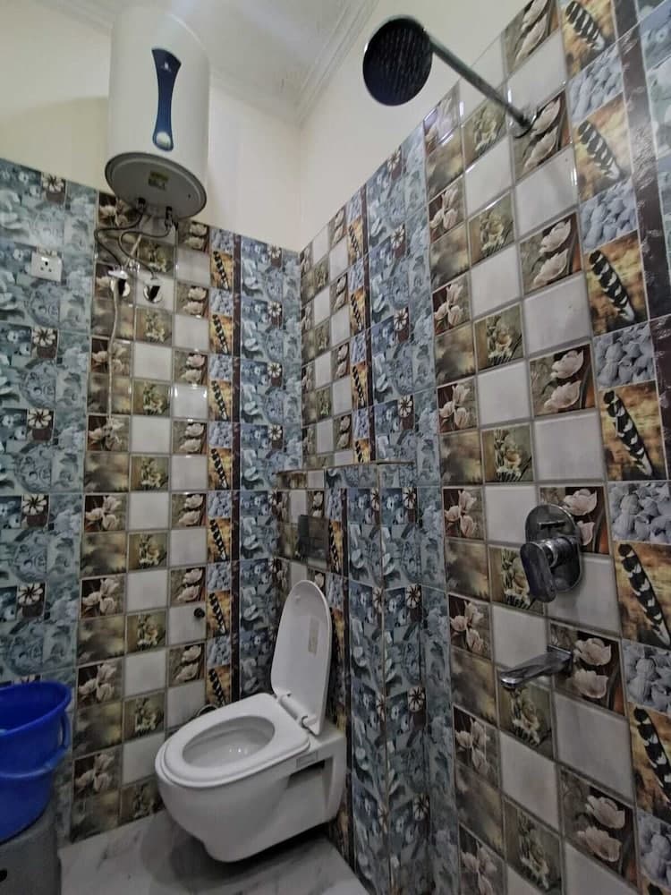 Hotel Nidhivan Dham