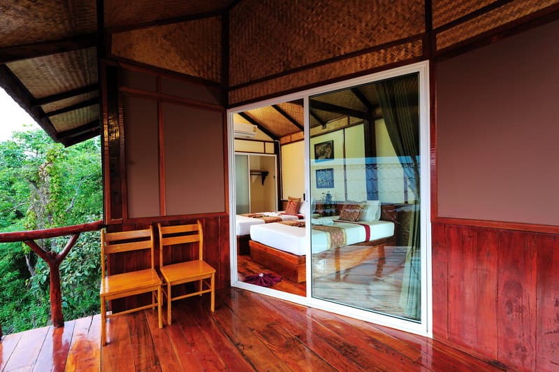 Phuphaya Seaview Resort
