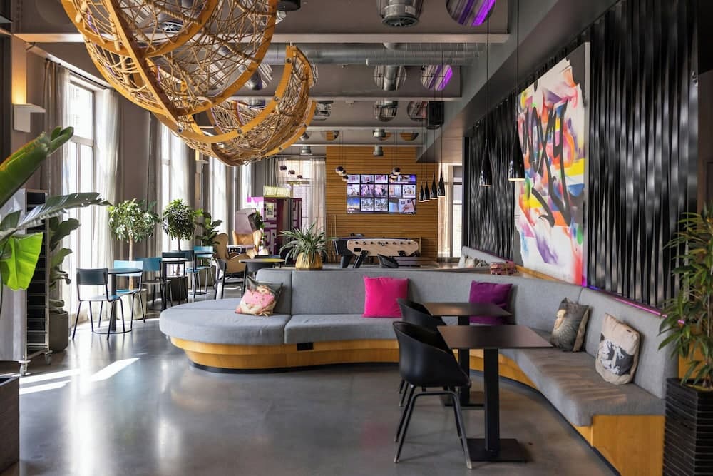 Moxy London Excel
