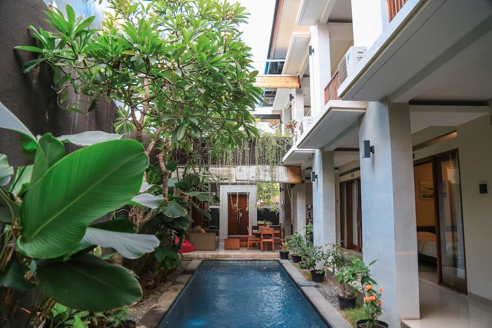 Alia Home