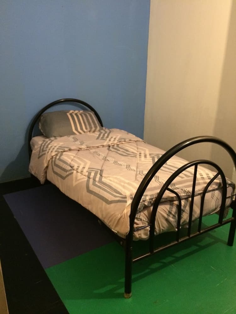Funky Crib Hotel