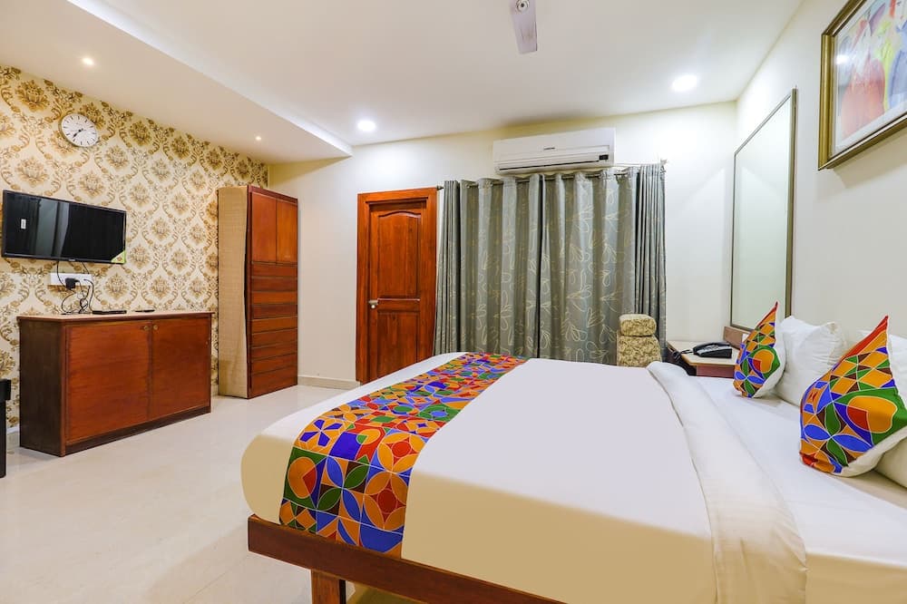 Fabhotel J Sons