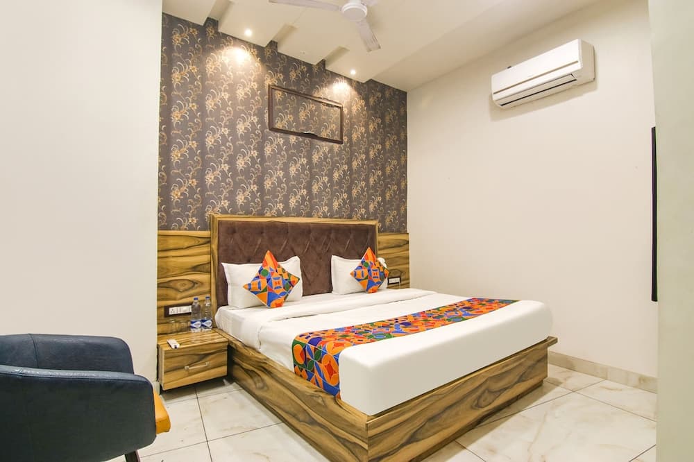 Fabhotel Orio