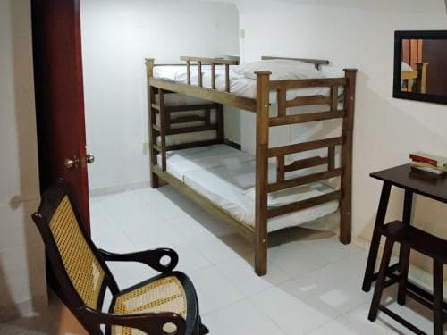 Bed & Breakfast 7-96