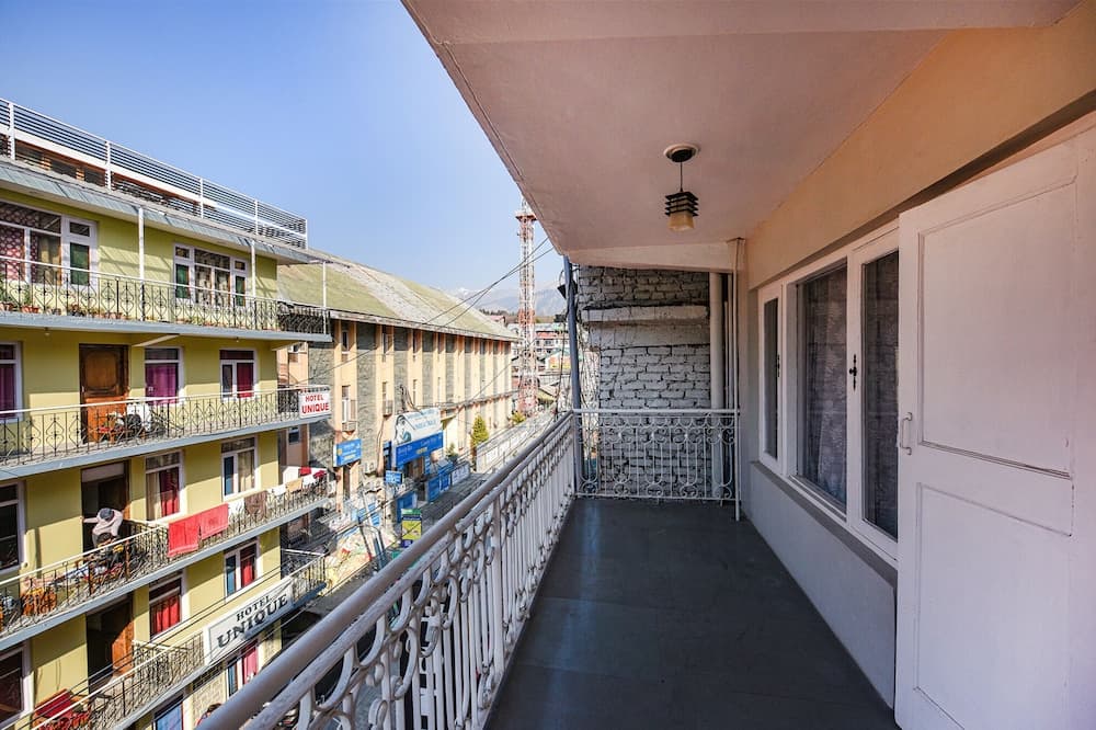 Fabhotel Monalisa