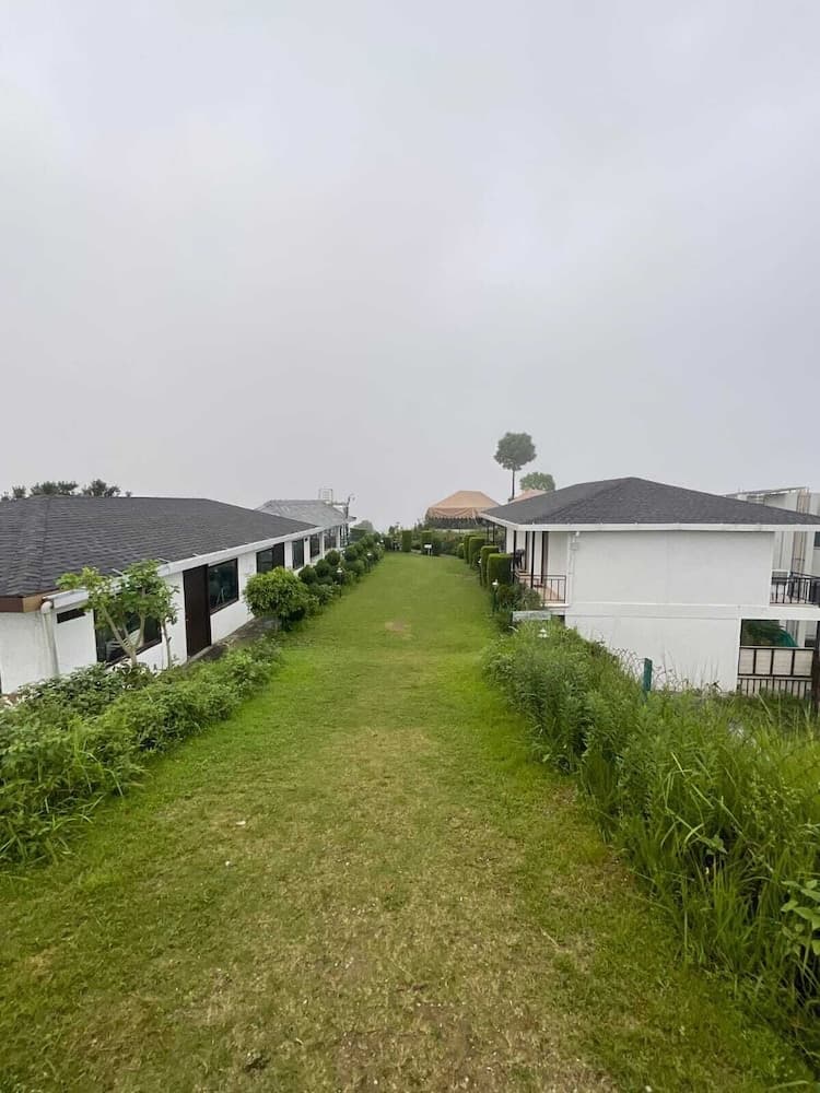 Astre Vue Resort
