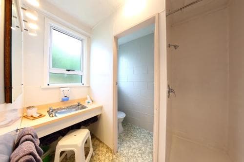 289 Midway Motel