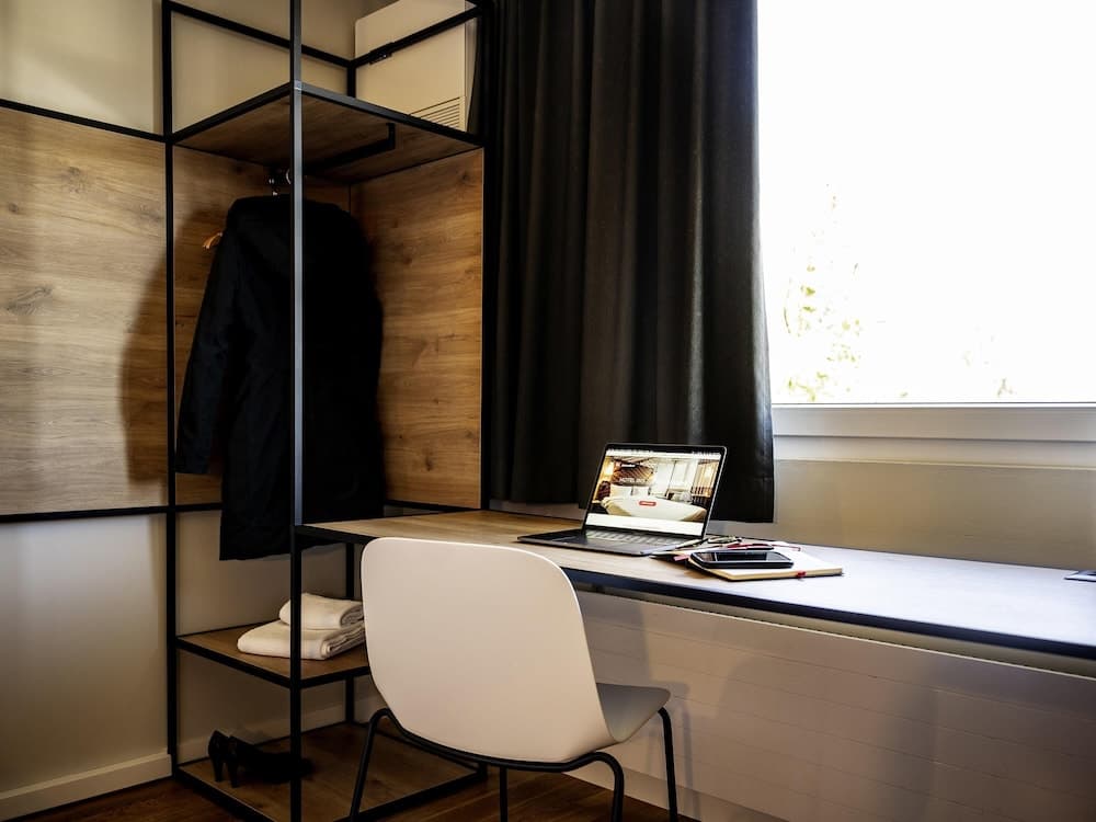 ibis Zurich Adliswil