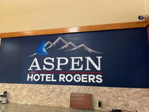 Aspen Hotel Rogers