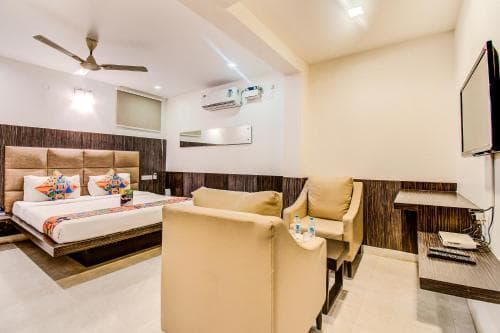 Hotel Capital Residency