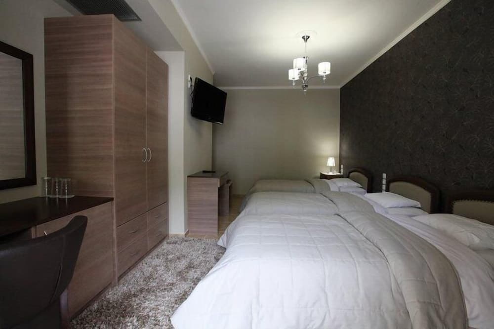 Delfini Hotel
