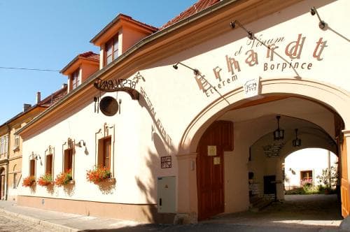 Erhardt Panzio Sopron