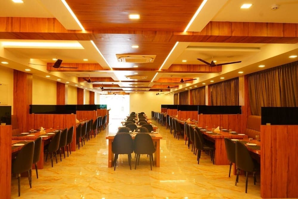 HOTEL ANITHAPARTHIBAN