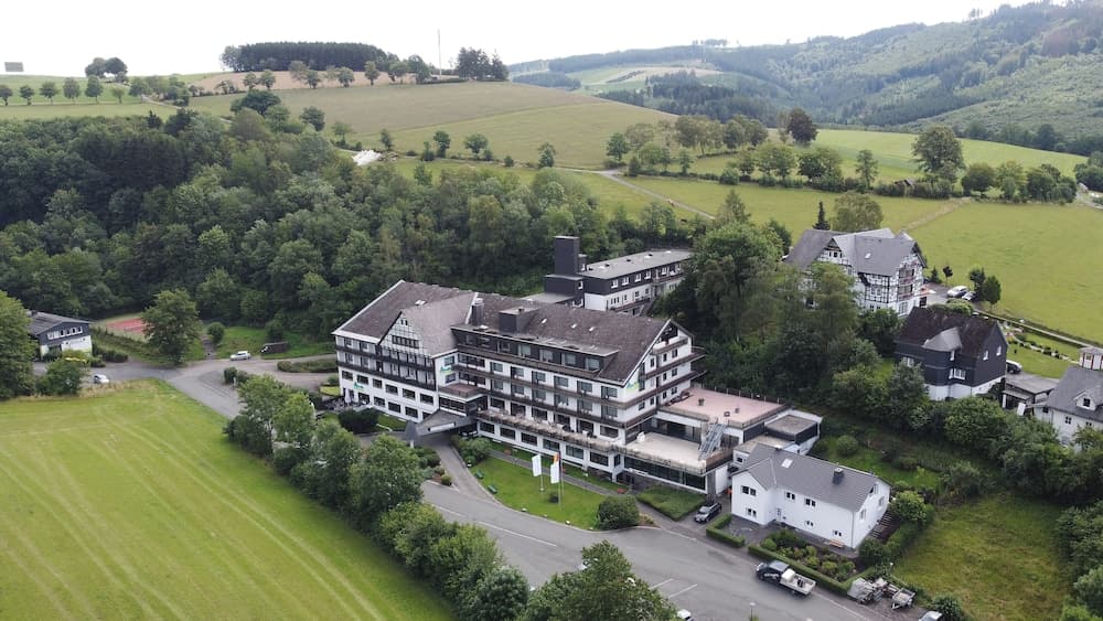 SAUERLAND Alpin Hotel
