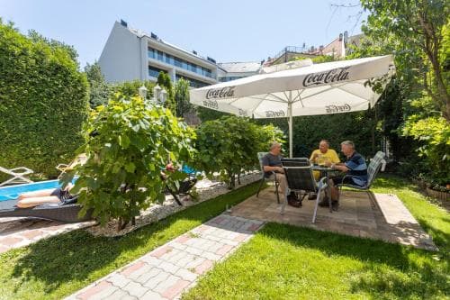 Illés Hotel