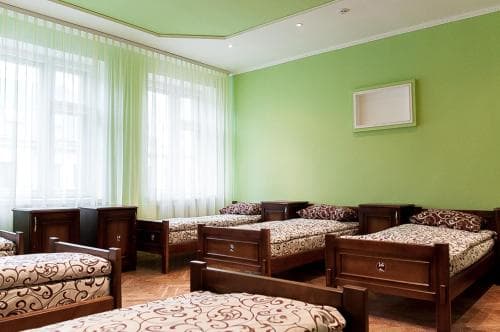 Hostel Druzi