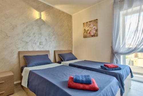 Central Suites