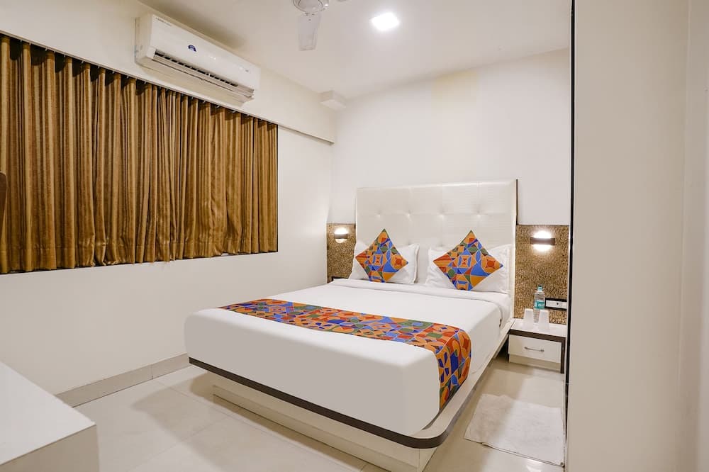FabHotel Golden Star