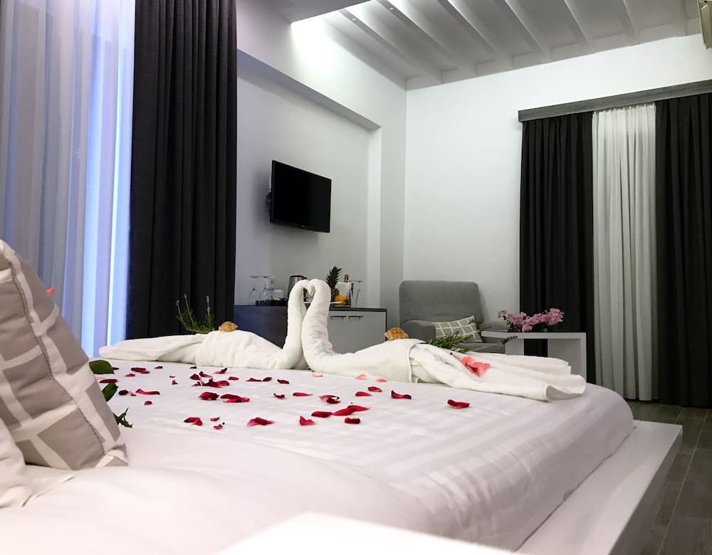 Brouskos Hotel