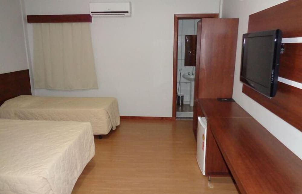 Hotel Trevo MS