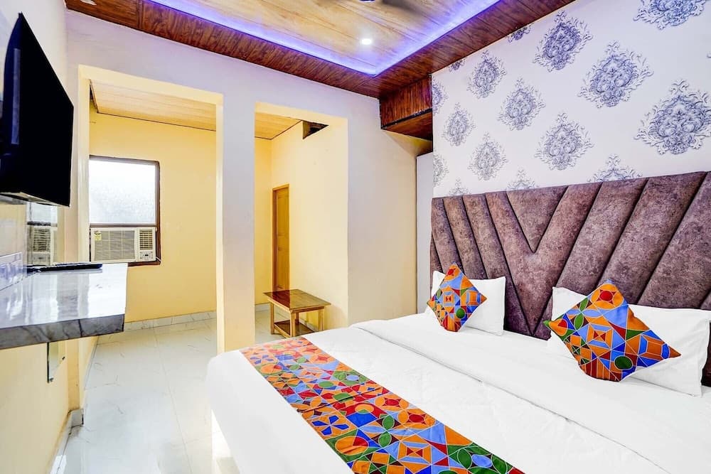 Fabhotel Ratraksh