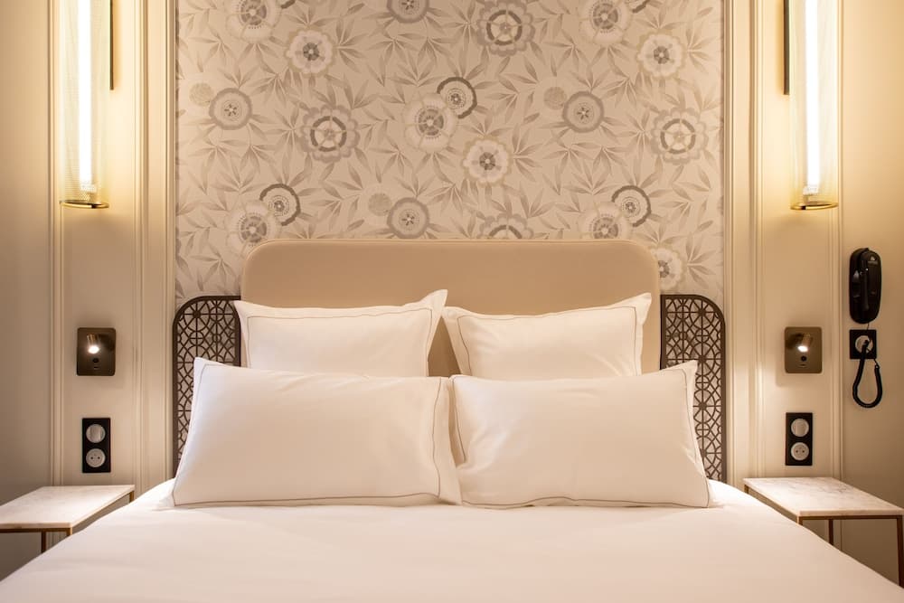 ELSA, Hôtel Paris