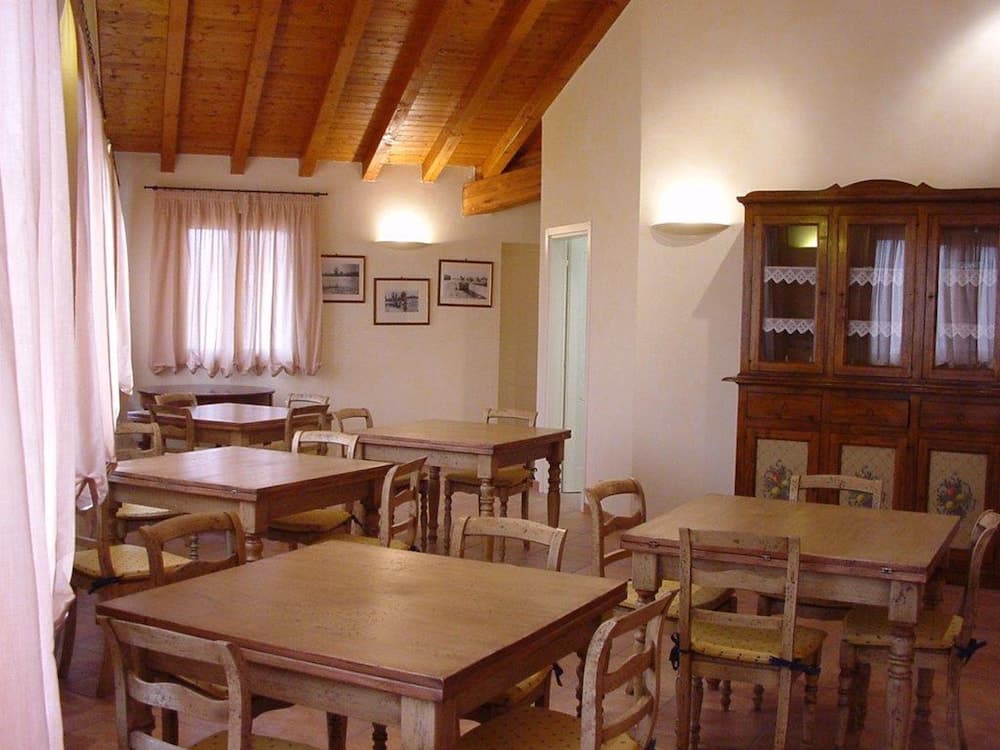 Adda Hotel