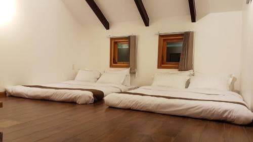 Vanda Villa