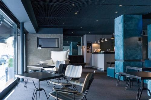 Periscope Hotel