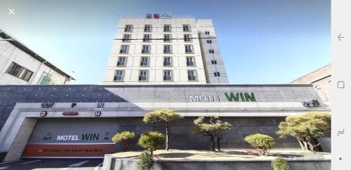 Win Motel