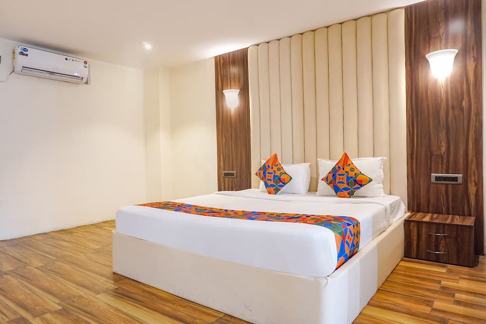 Fabhotel Dreams Inn