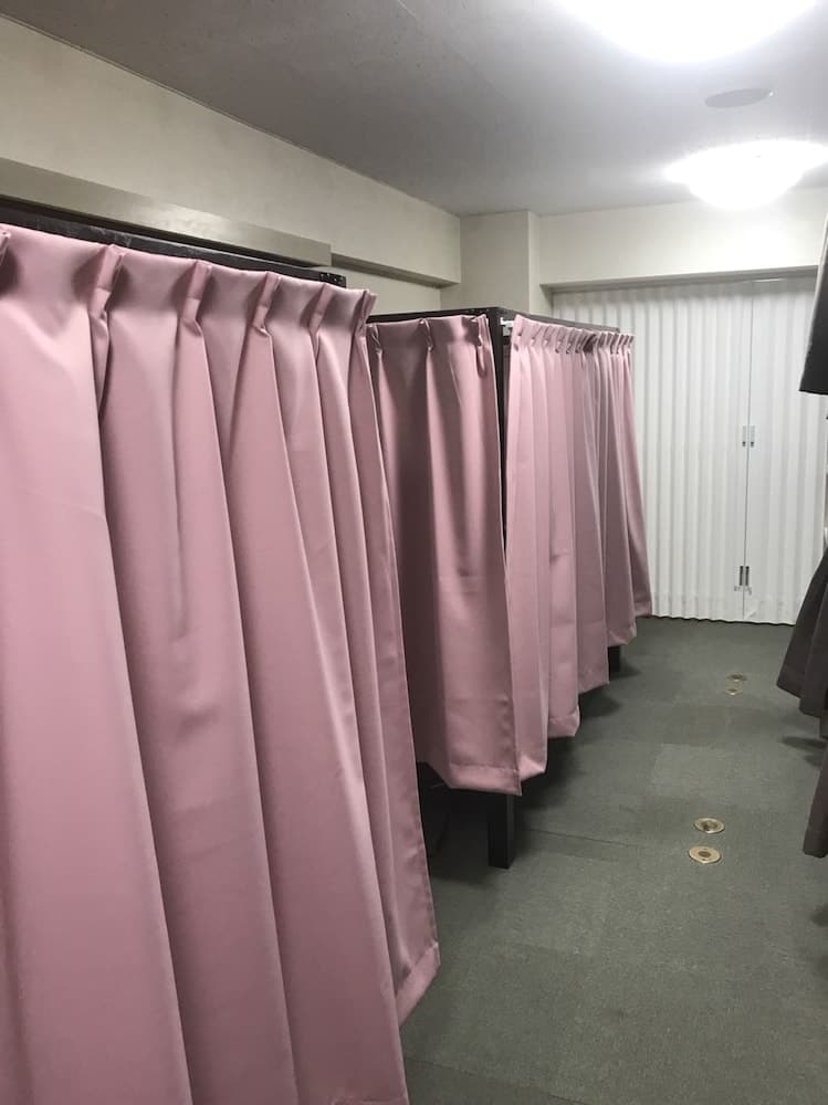 Womens Lodge