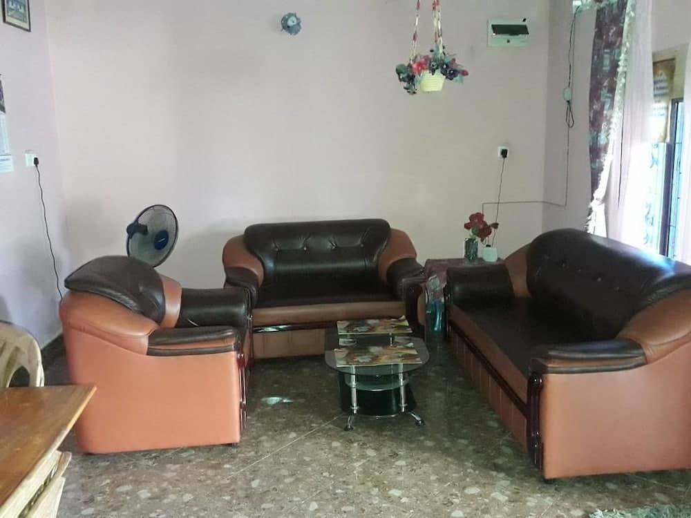 Simla Inn