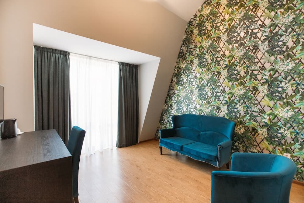 Sephia Hotel