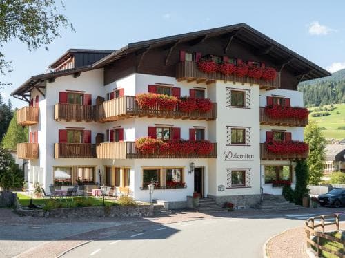 Hotel Dolomiten