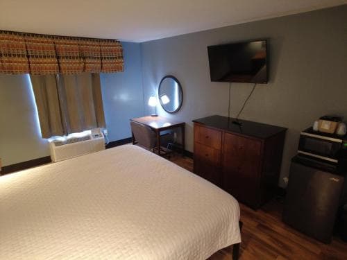 Americourt Hotel