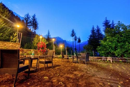 Playground Adventure Hostel