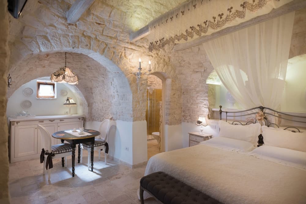 Romantic Trulli