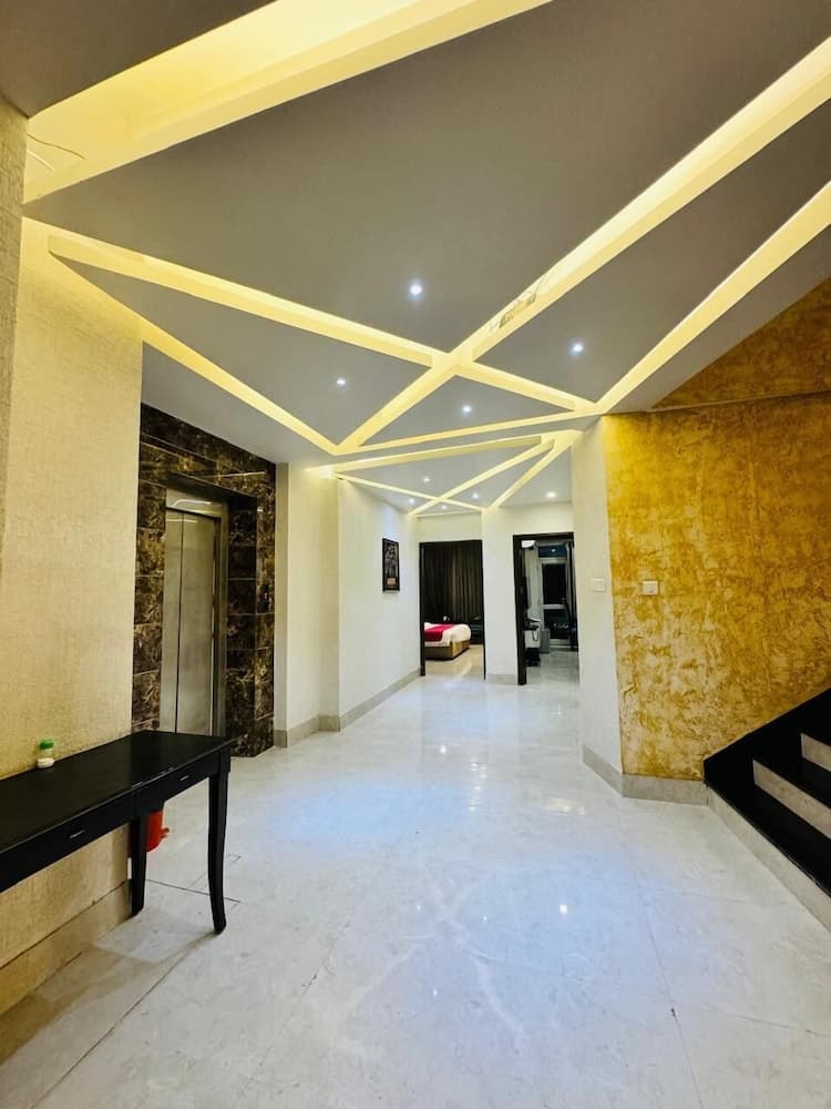 Hotel Dayal Regency