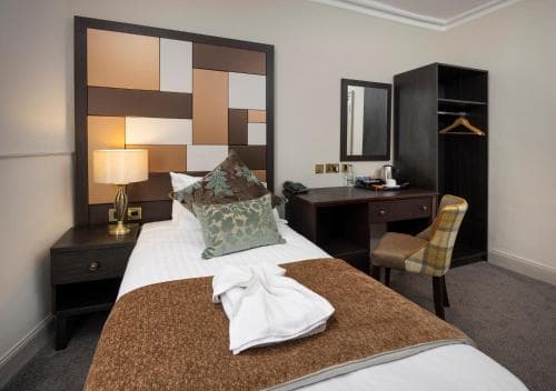 Albany Hotel