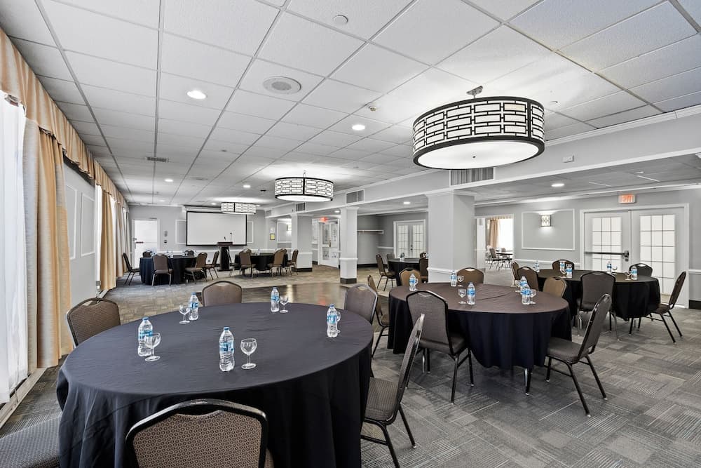 Mitchell Executive Hotels-Fort Lee