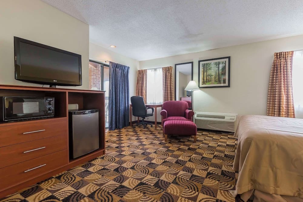Quality Inn Sycamore