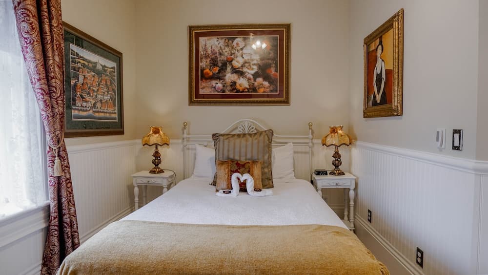 Heber Senator Bed and Breakfast