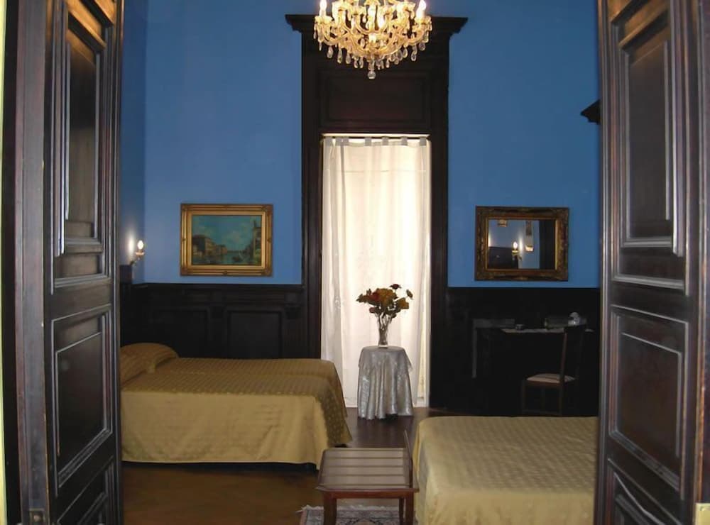 Hotel Aurora