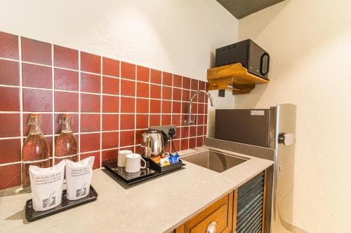 Bougainvilla Apartment