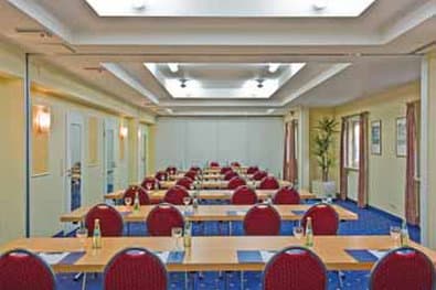 TRYP by Wyndham Munich North