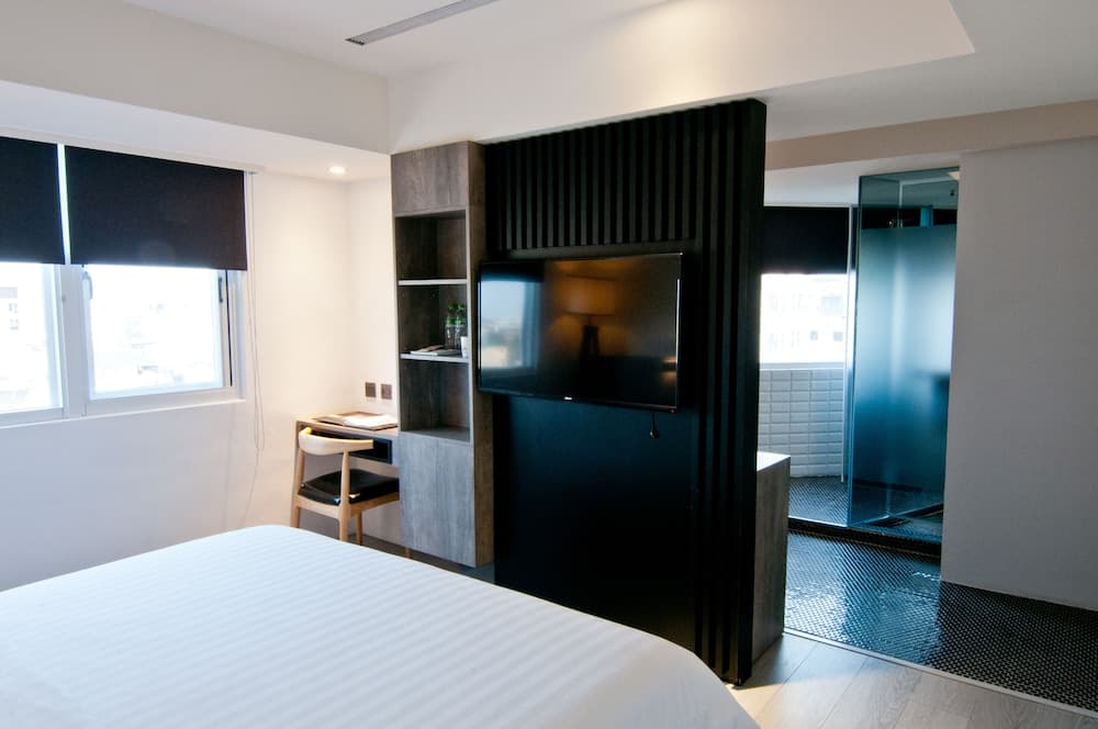 Huwei Hotel
